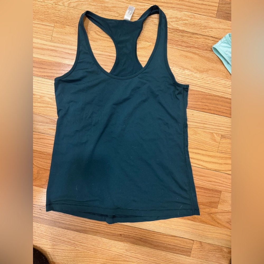 Yogalicious Dark Green Razor Back Workout Top - Picture 4 of 9